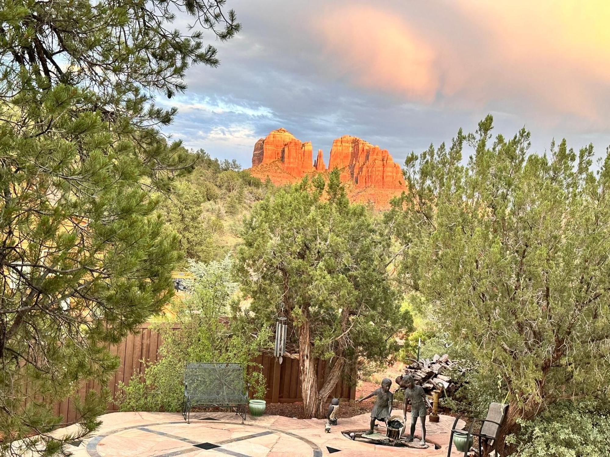 Sedona Cathedral Hideaway B&B And Casita Buitenkant foto